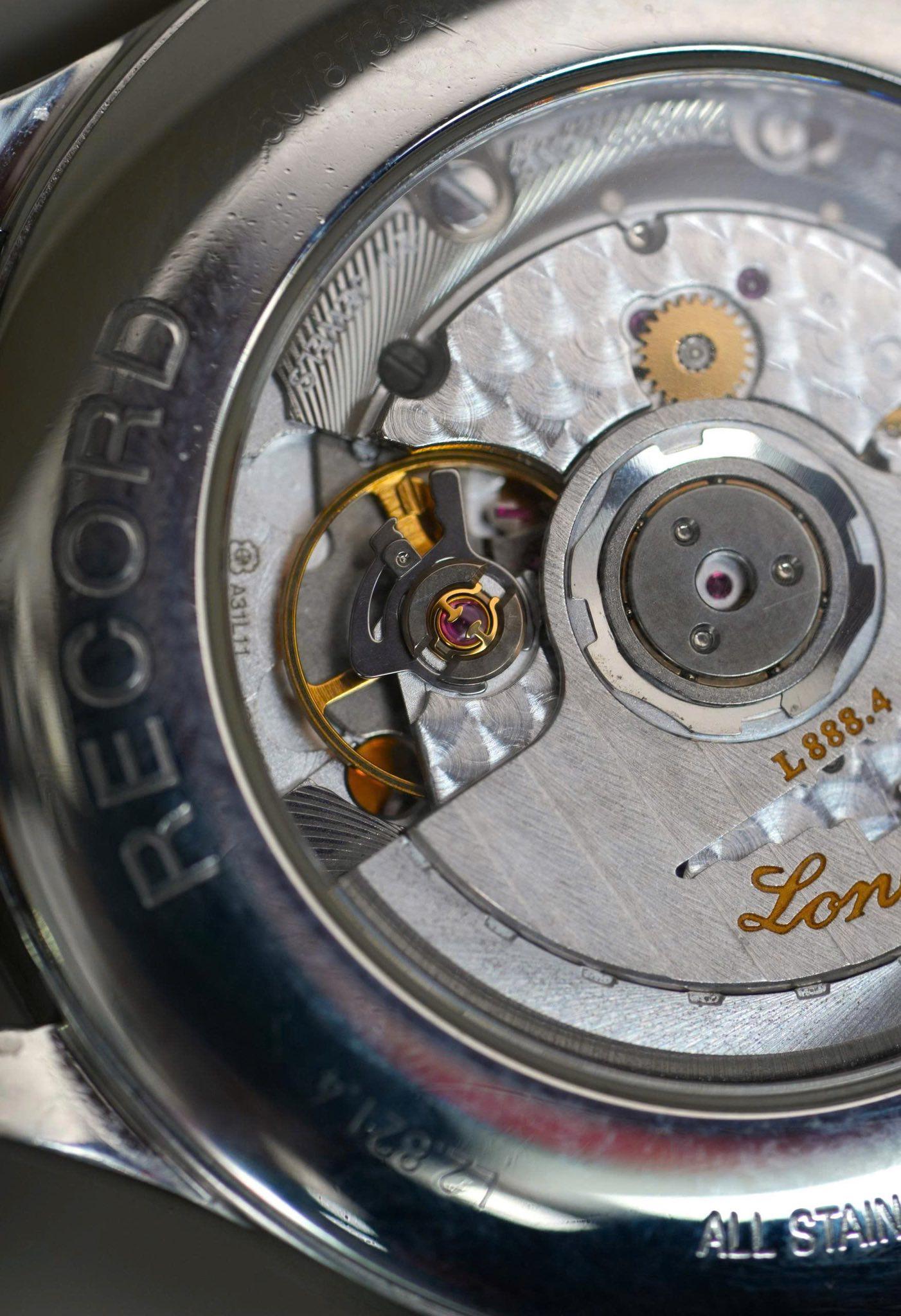 Longines Record L2.821.4.57.2 Used – L888.4, Chuẩn COSC
