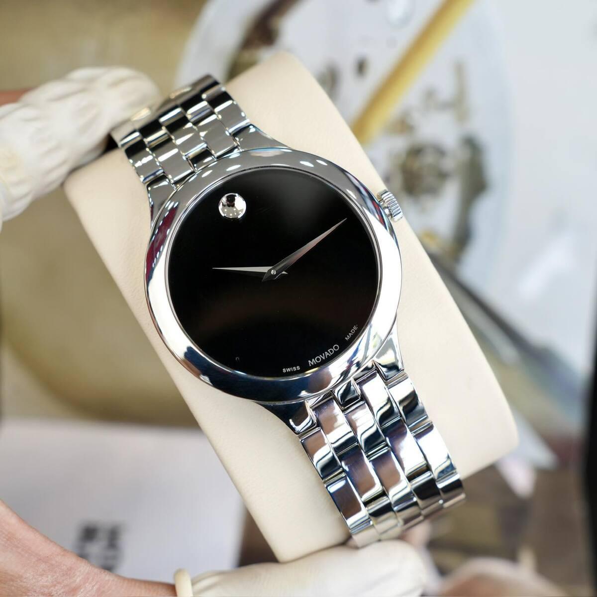 Movado Museum Black 0607415 Used – Biểu Tượng Của Sự Tối Giản