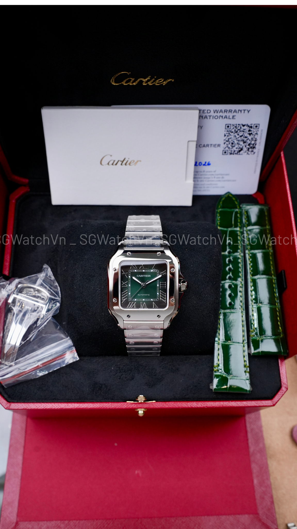 Cartier Santos de Cartier WSSA0061 (Green Gradient Dial Size M) – NEW Full Set