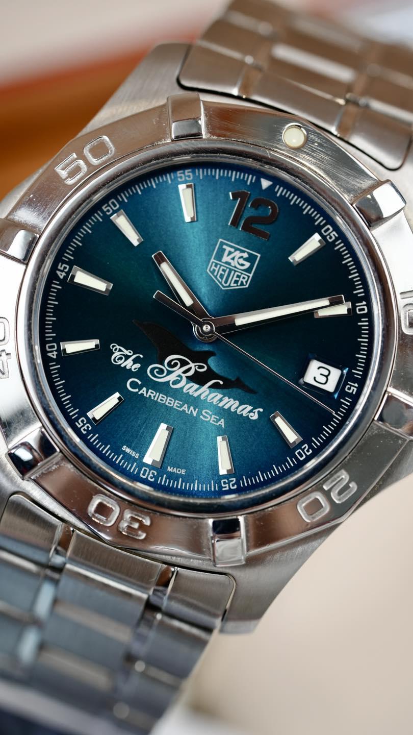 TAG Heuer Aquaracer WAF211R