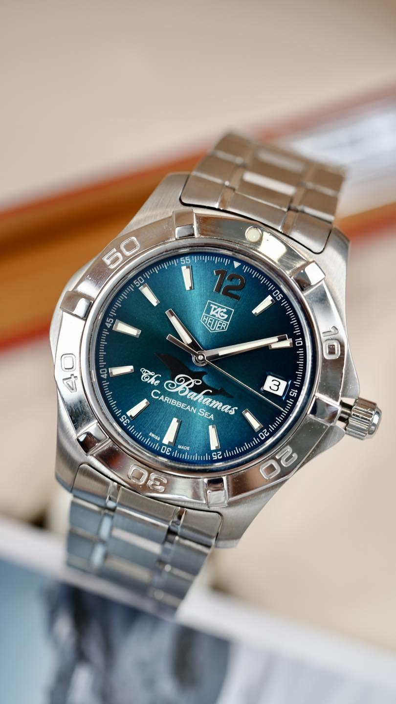 TAG Heuer Aquaracer WAF211R
