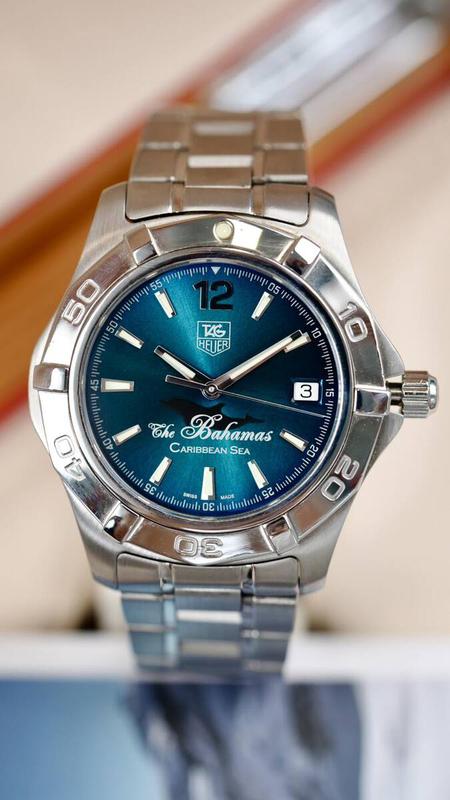 TAG Heuer Aquaracer WAF211R