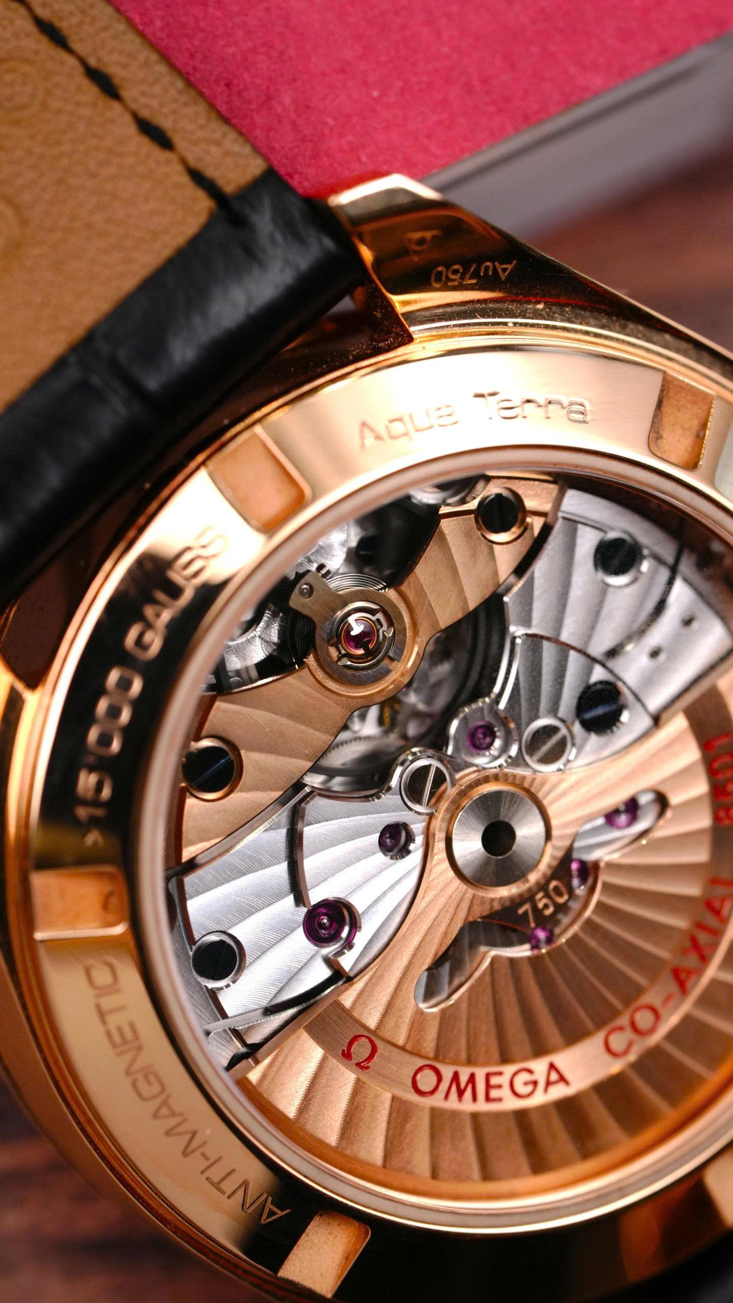 Omega Aqua Terra 231.58.39.21.55.001 Gold Diamond MOP 38.5mm