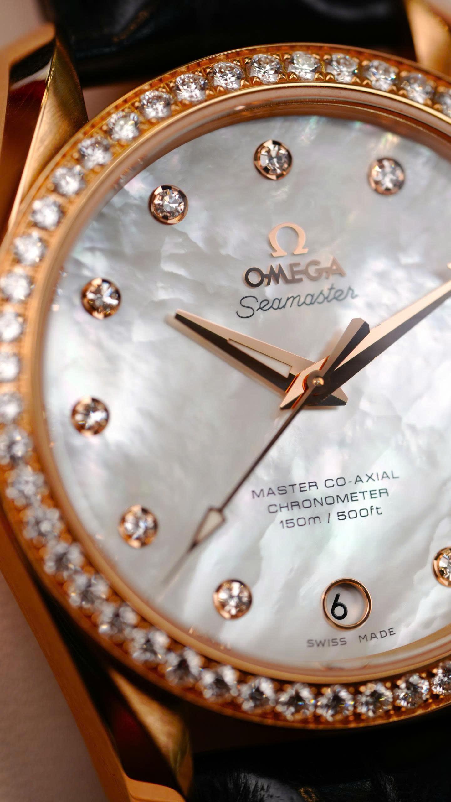 Omega Aqua Terra 231.58.39.21.55.001 Gold Diamond MOP 38.5mm