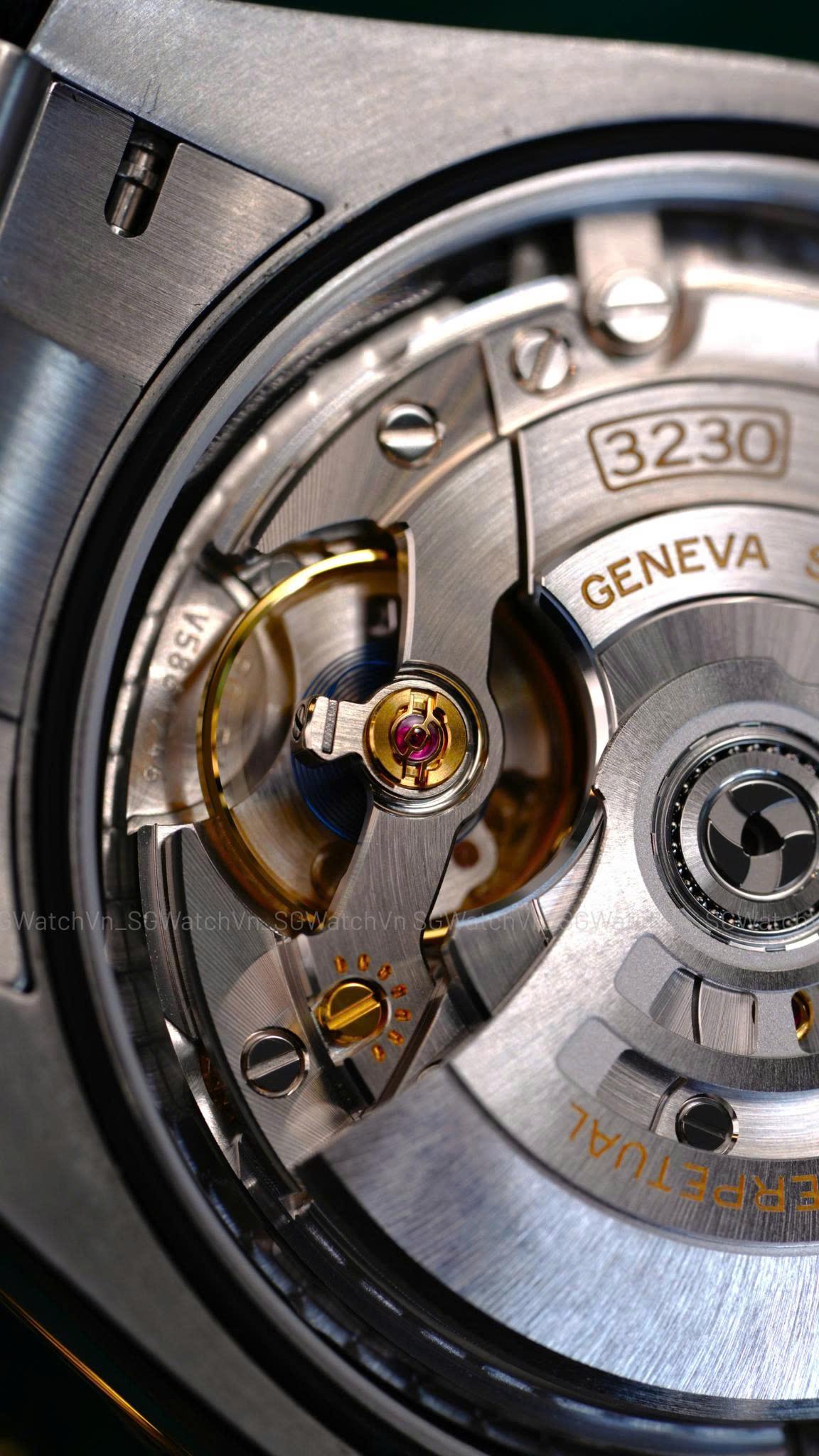 Rolex Oyster Perpetual 41 124300-0002