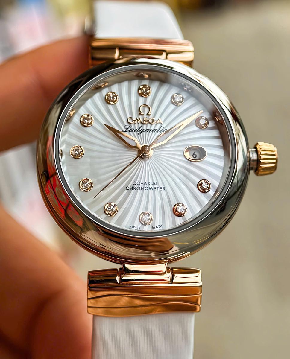 Omega Ladymatic Diamond 425.22.34.20.55.001