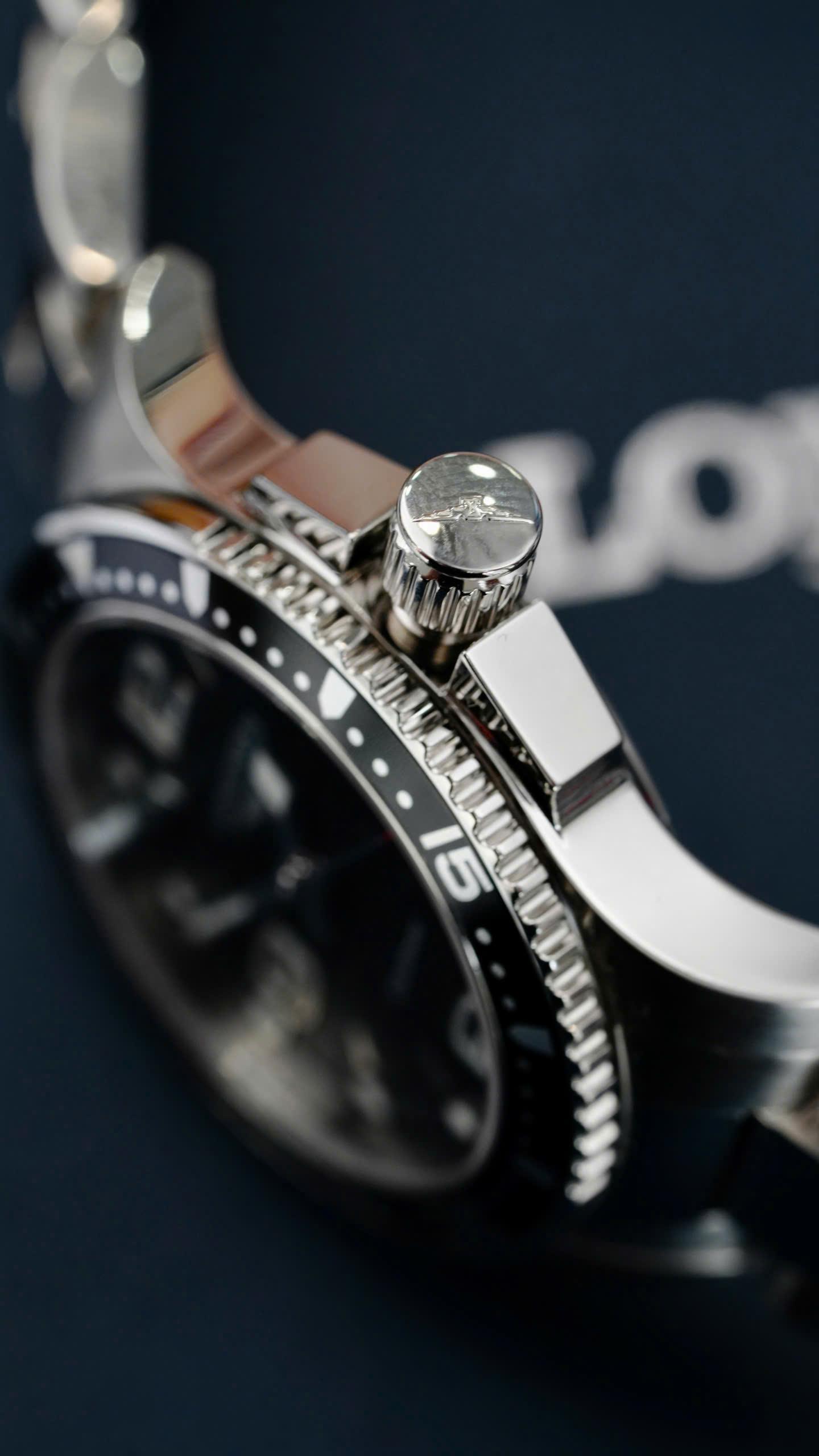 Longines HydroConquest L3.340.4.56.6 Diver