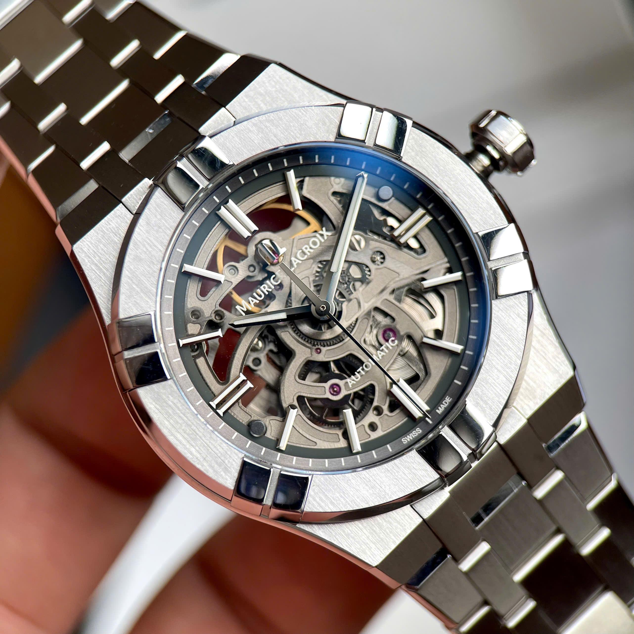 Maurice Lacroix Aikon Skeleton AI6007-SS002-030-1
