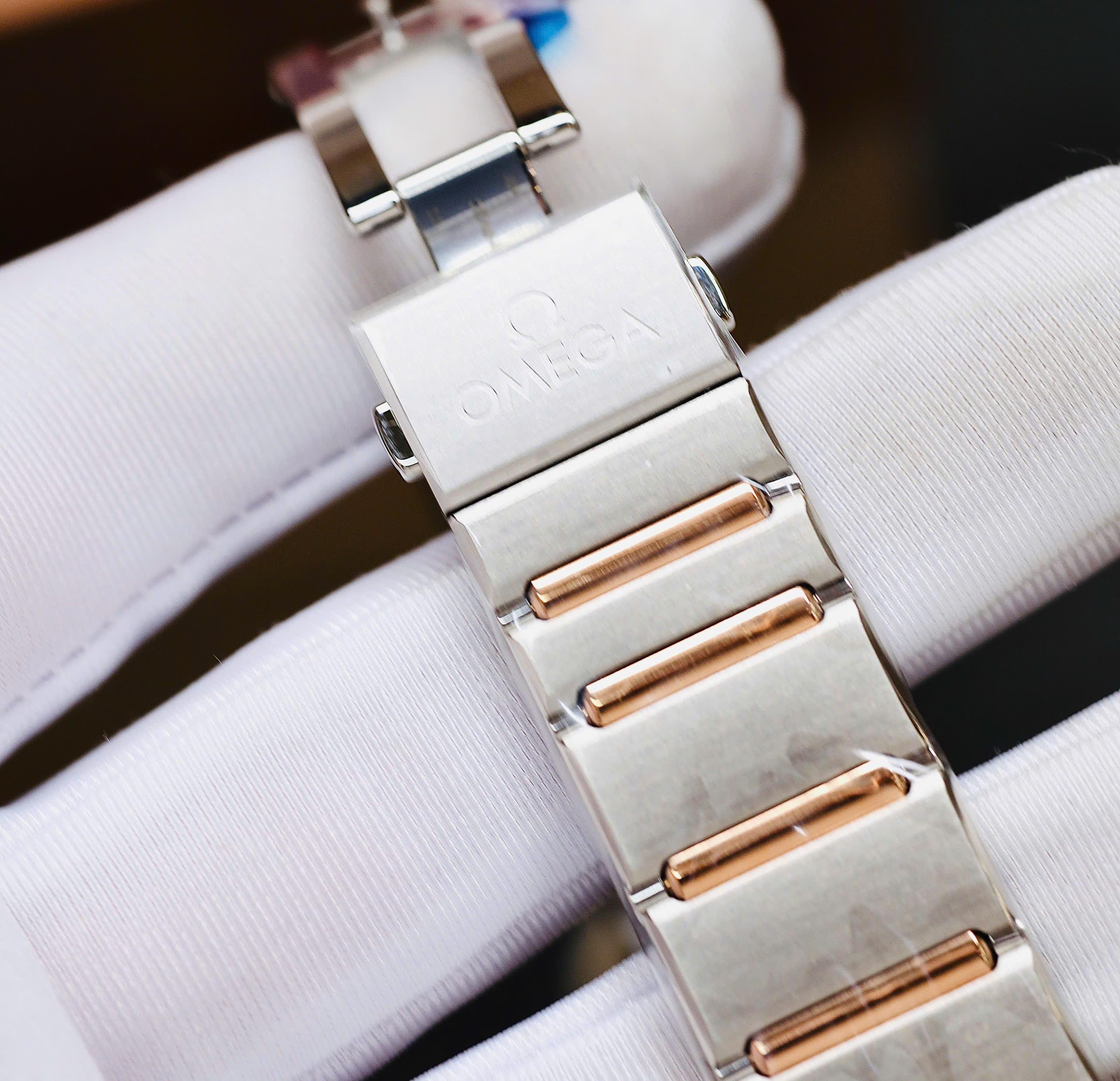 Omega Constellation Sedna Gold 131.20.36.20.13.001