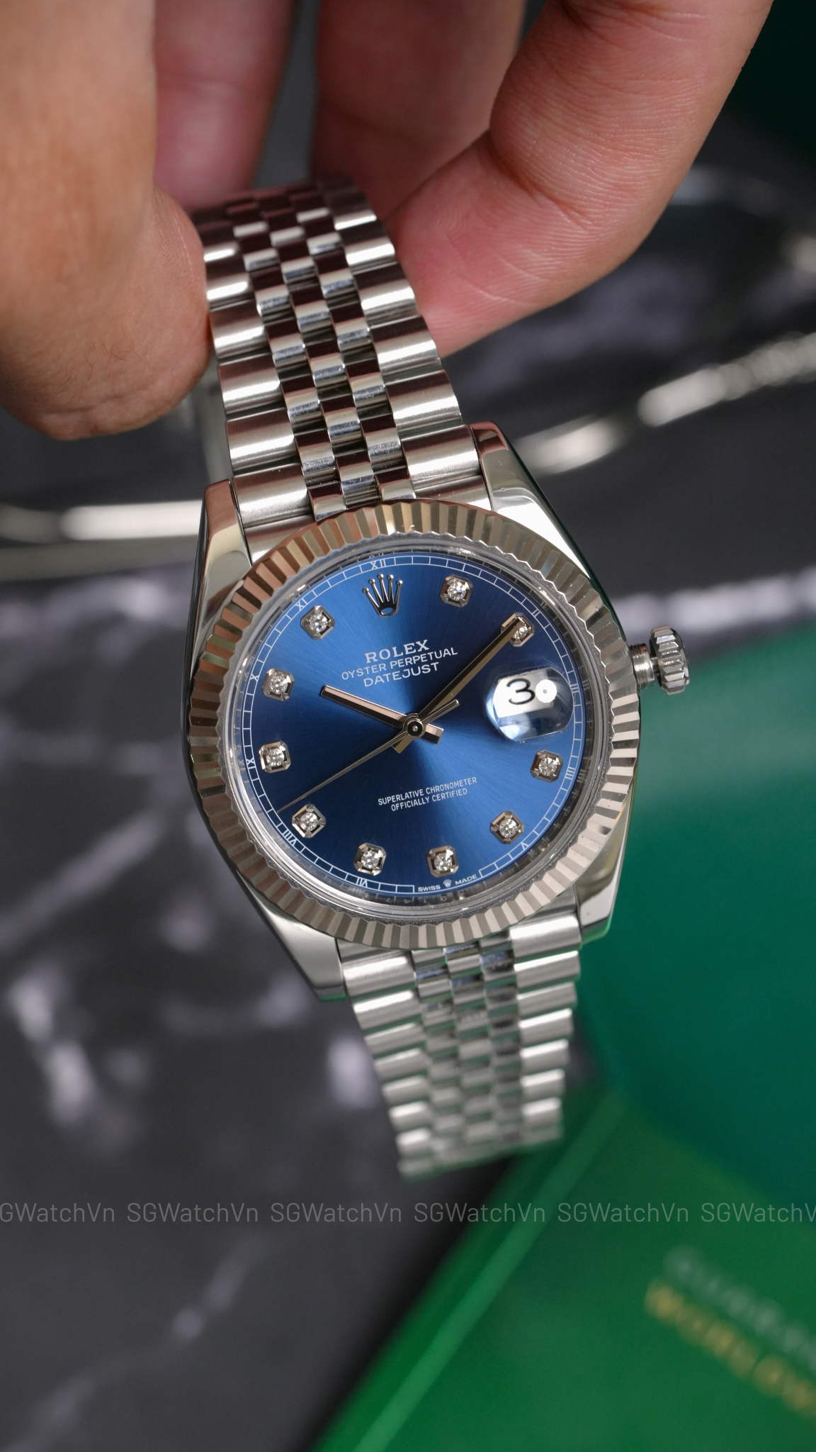 Rolex Datejust 41 126334-0016 Blue Diamond – Mặt Xanh Sunburst Cọc Kim Cương, Bezel Vàng Trắng 18K, Dây Jubilee